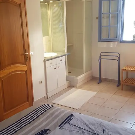 Maison De Pecheur Cote Golfe Holiday home *